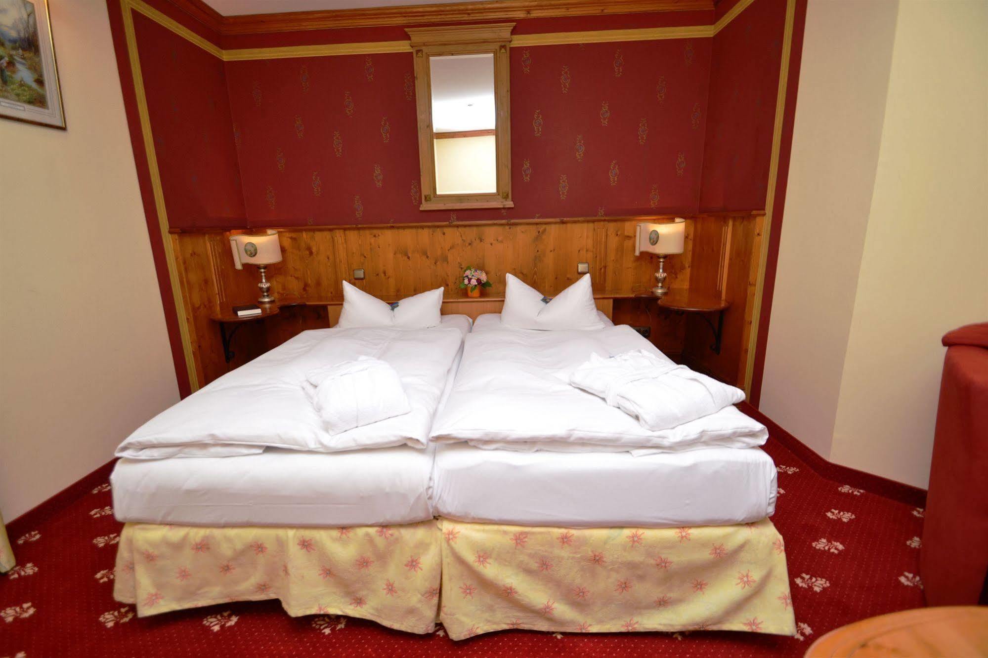 Solthus Hotel&Spa 바베 외부 사진